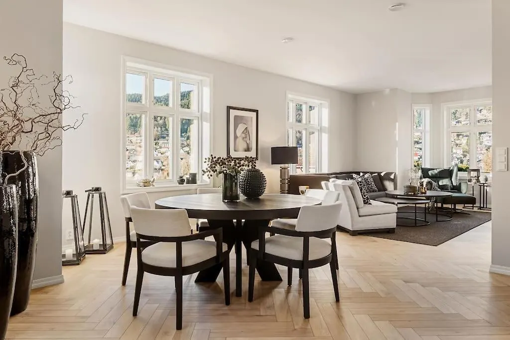Villa Bergen. Historic Luxury Near The City Centre 0*, 베르겐 노르웨이