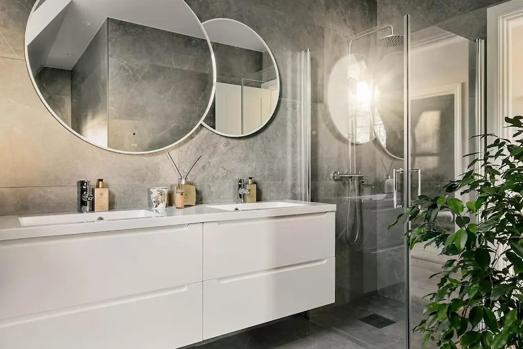 Villa Bergen. Historic Luxury Near The City Centre